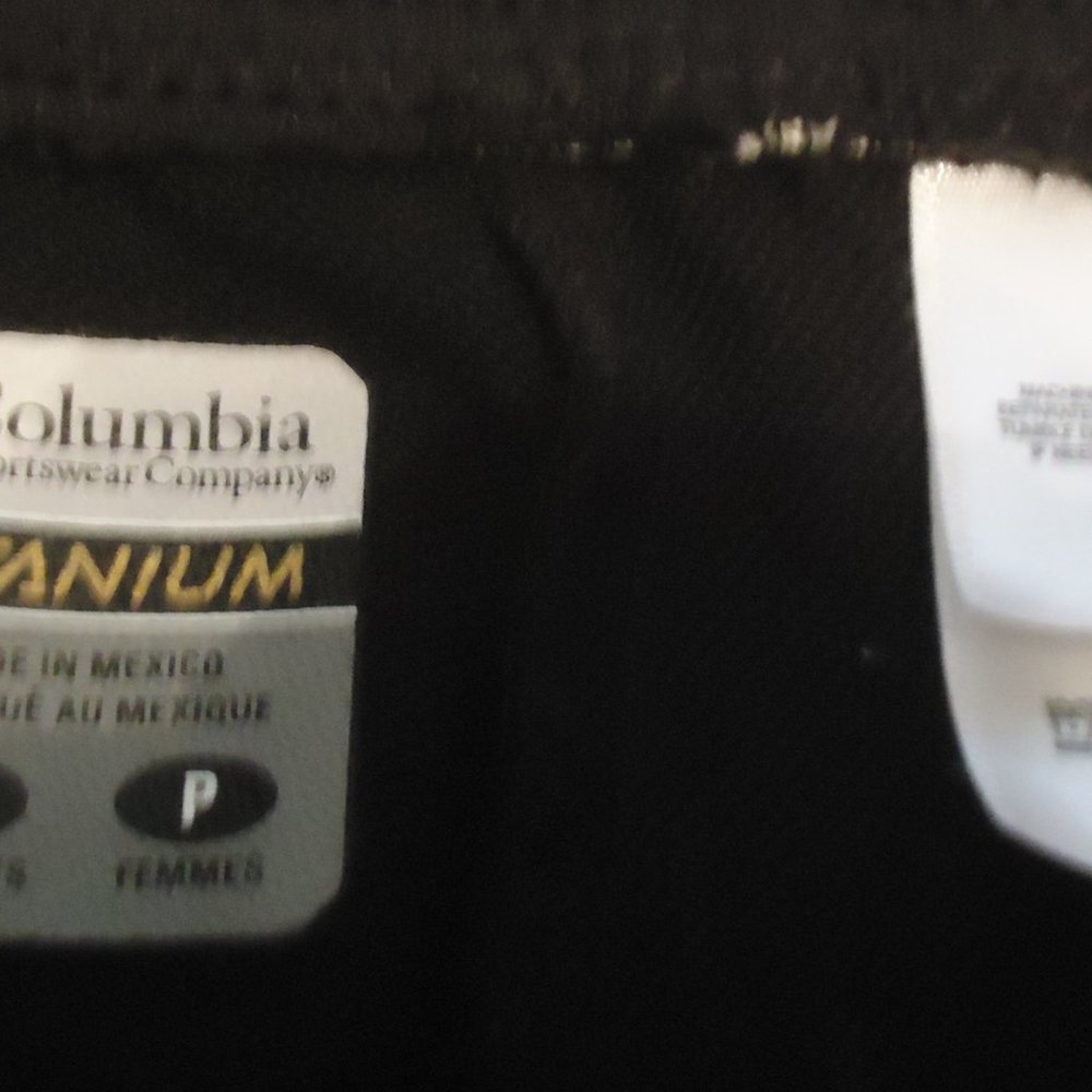 COLUMBIA Titanium Fitted Capri Size S - Picture 11 of 13